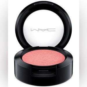 MAC Cosmetics Eye Shadow IN LIVING PINK - Full Size 1.5 g / 0.05 Oz. New In Box